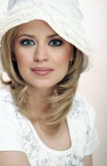 Andreea Liptak arata formidal la cativa ani dupa ce a parasit sitirile Pro TV