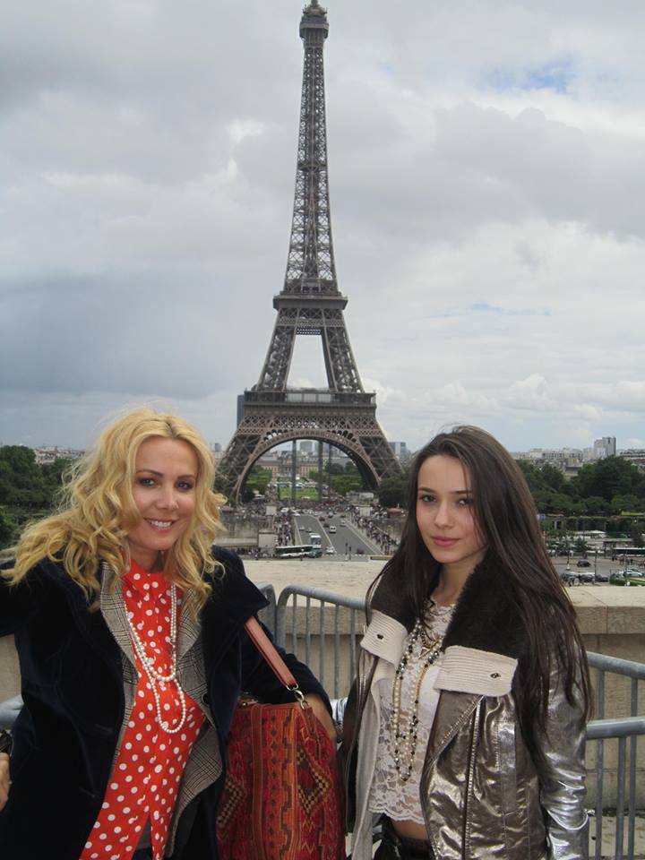 Dana Savuica are o relatie foarte frumoasa cu fiica sa, Julie