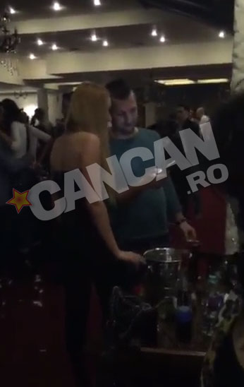 Valentin era foarte interesat de tanara care i-a tinut companie intreaga seara