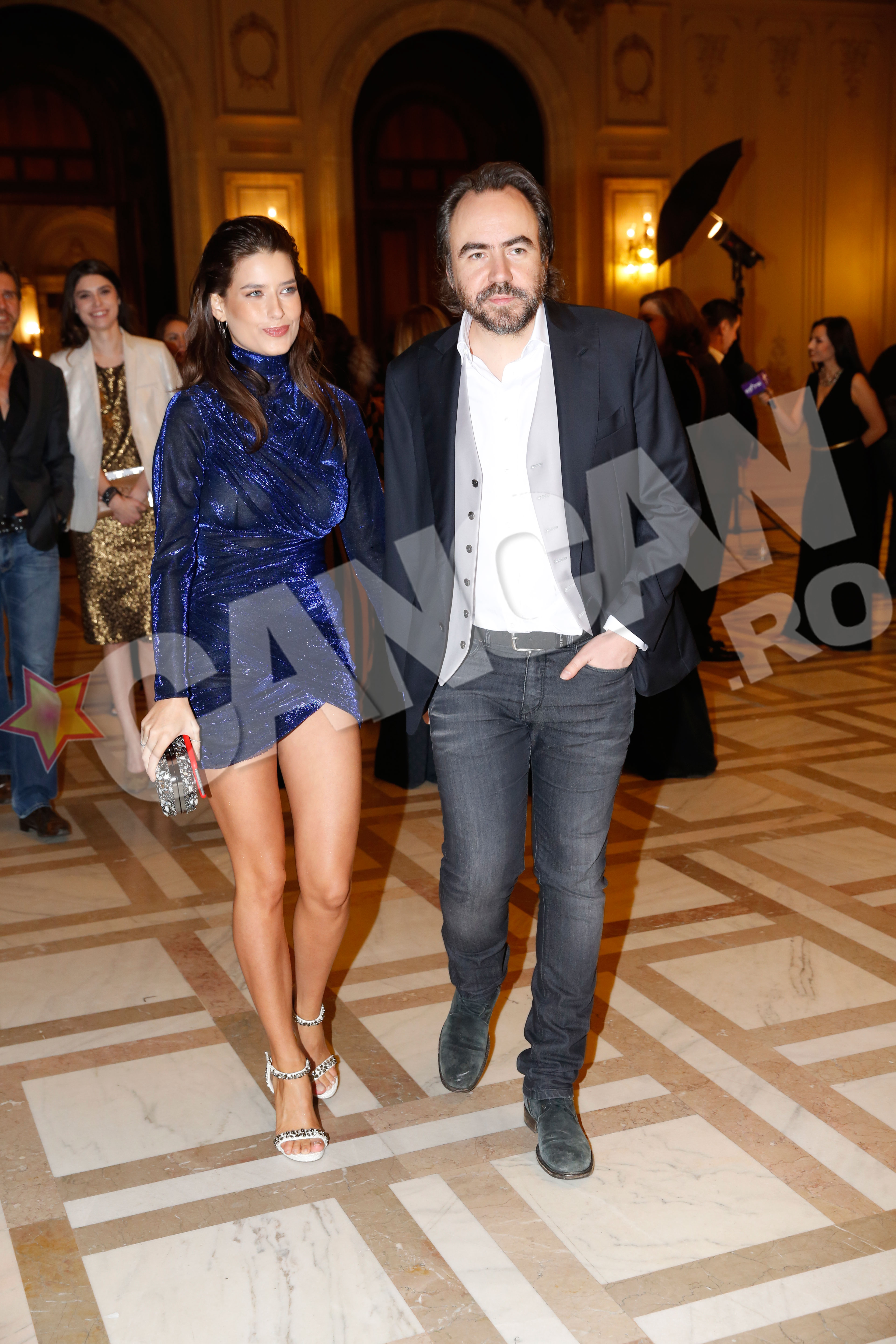 Alice Peneaca a fost insotita de Bobby Paunescu la eveniment