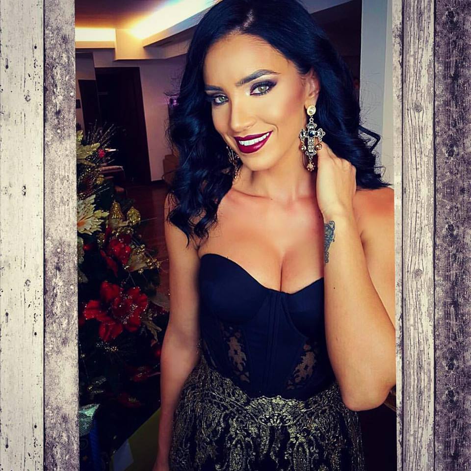 Saptamana trecuta, Adelina avea buzele naturale, nu foarte mici, insa a dorit un volum mai mare