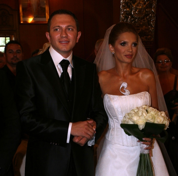 Cristina Spatar si Alin Ionescu au aniversat recent sase ani de la casatorie