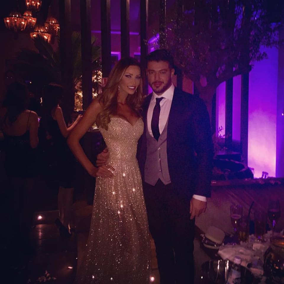 Vedeta TV a preferat sa faca revelionul cu fostul sot, care este actualul iubit