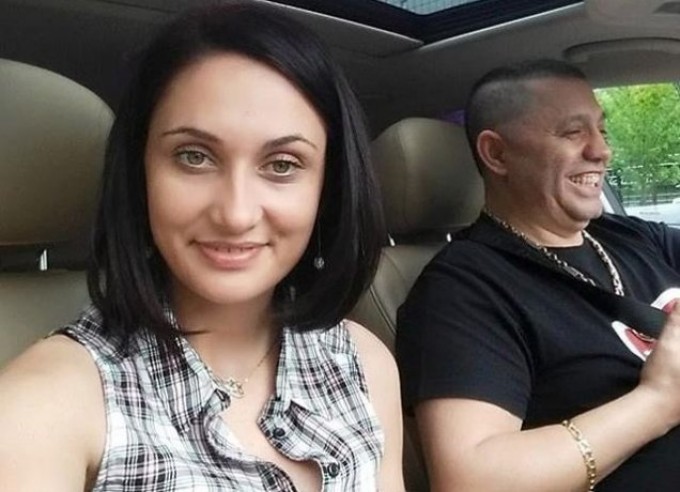 Flori este fosta iubita a manelistului