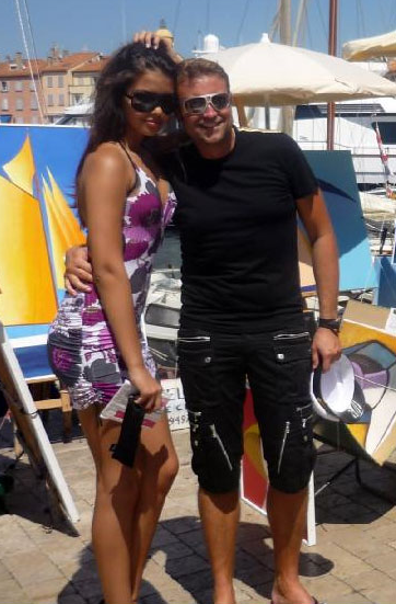 Bote a avut grija ca sotia lui Mutu, pe atunci la varsta de 15 ani, sa nu pateasca nimic si sa aiba tot ce isi doreste