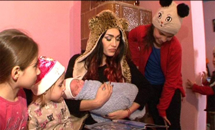 Margherita alaturi de mama sa, Viorica de la Clejani