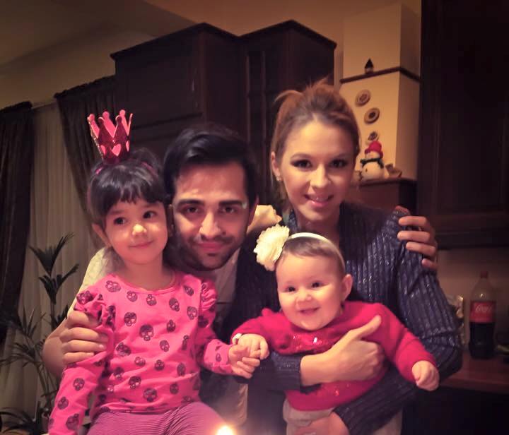 Mihai are o familie fericita