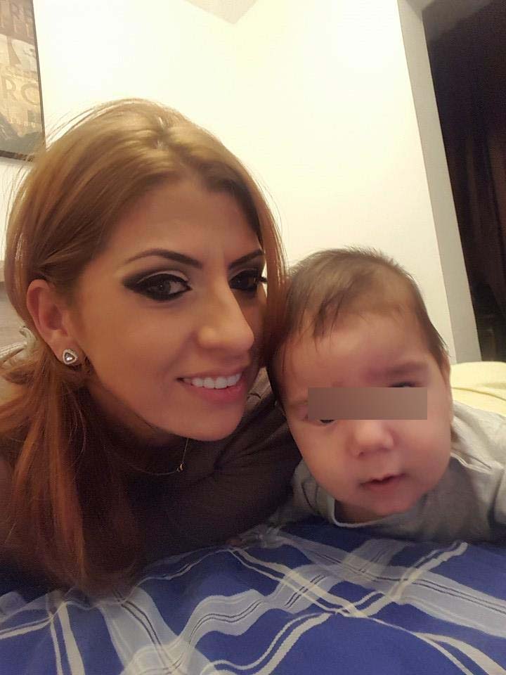 Satena este o mamica fericita