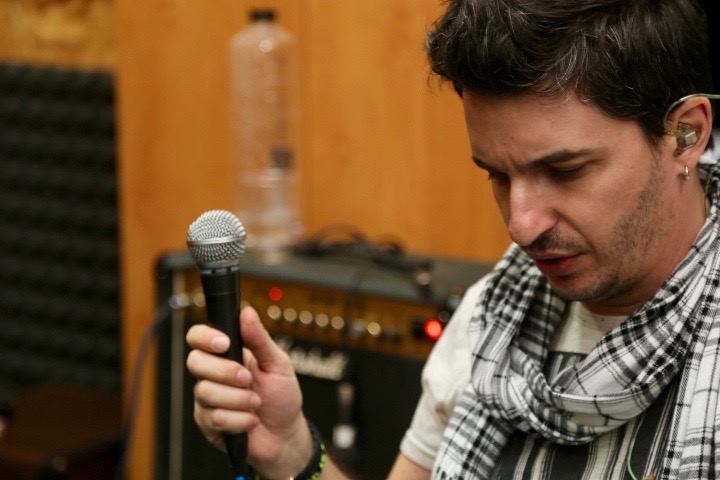 Alex Vasilache, solistul Jukebox