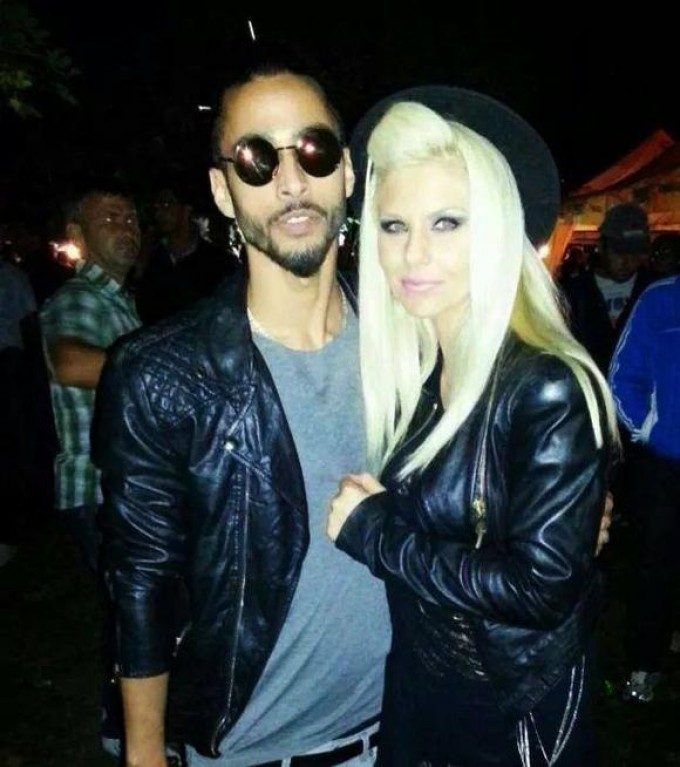 Adina Postelnicu are o relatie de mai bine de un an cu un tanar cu zece ani mai mic