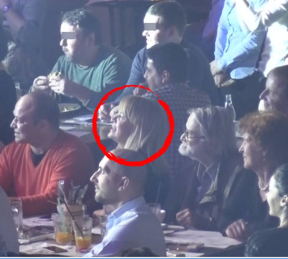 Alice Dumitrescu a trait fiecare clipa, in timp ce sotul sau, Horia Brenciu era pe scena