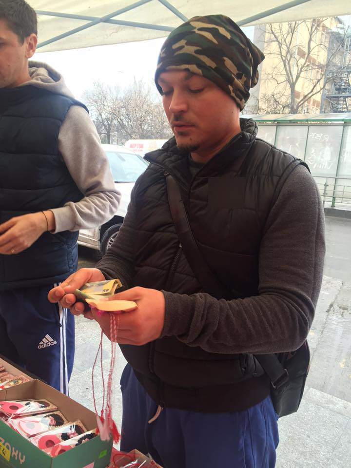 Artistul a devenit cunoscut datorita pieselor sale