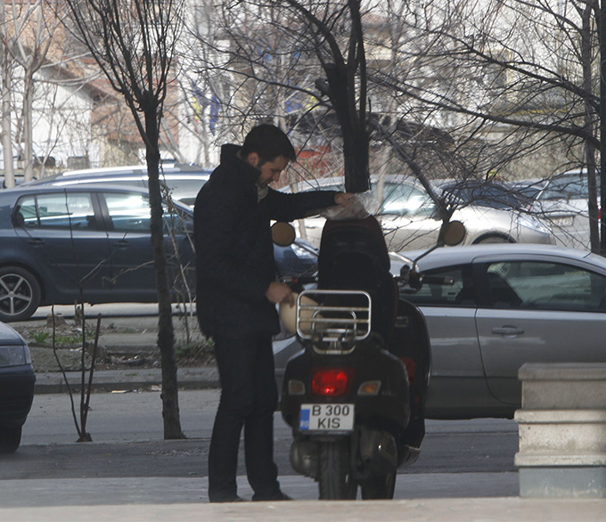 Tudy e călare şi pe acte