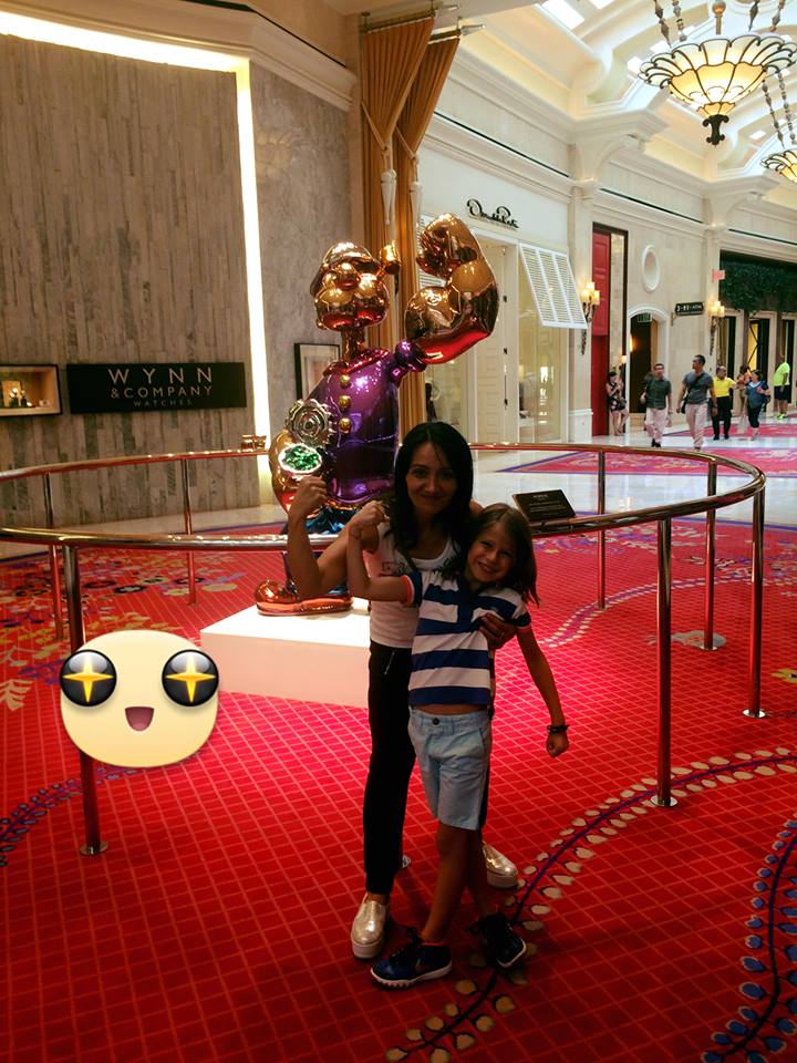 Nuti alaturi de copilul Anamariei Prodan, in Las Vegas.