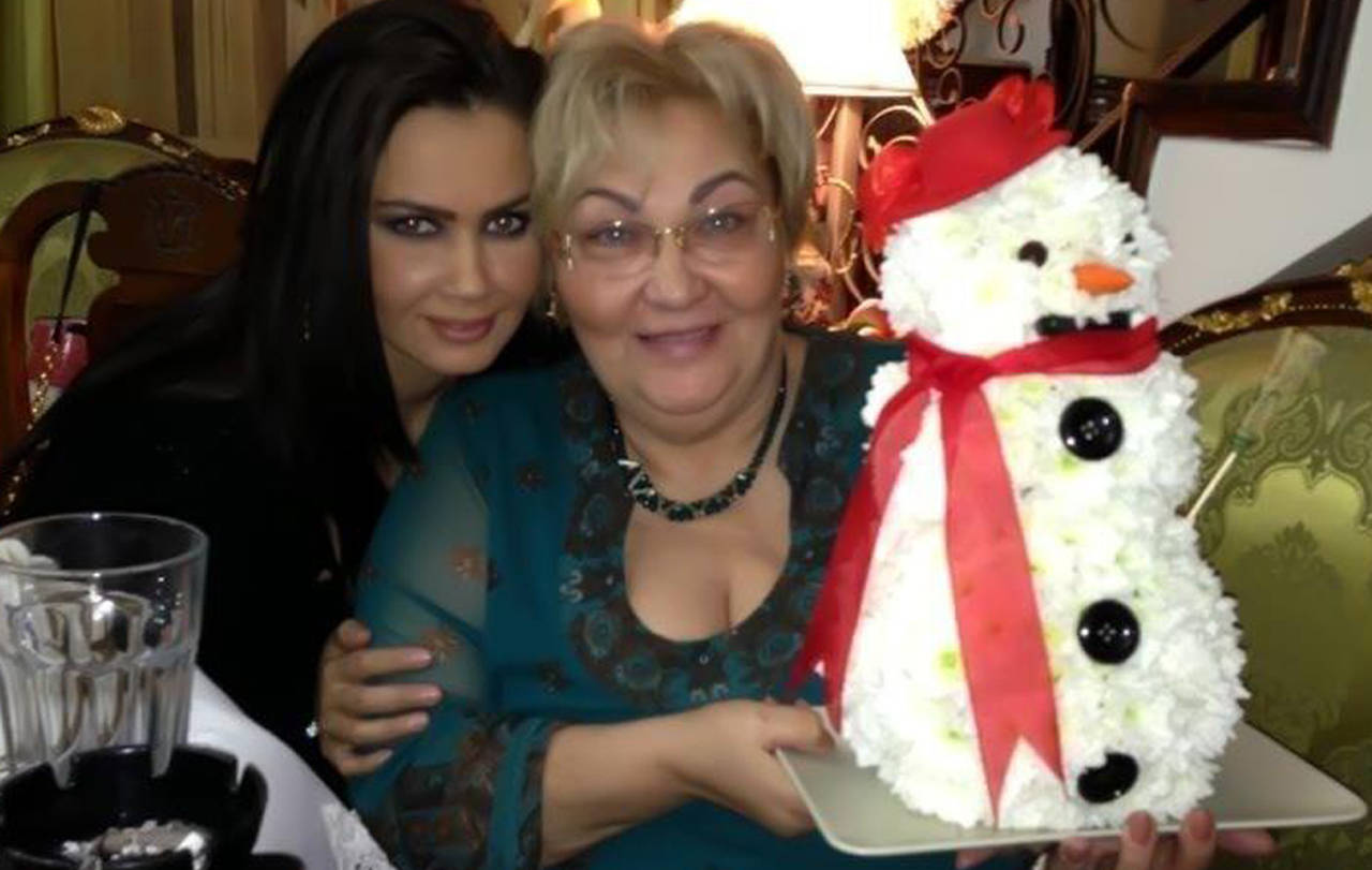 Oana si Marioara Zavoranu