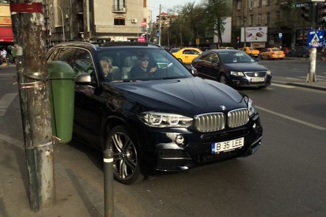 Ştefan Bănică şi Emilia Popescu în doliu.