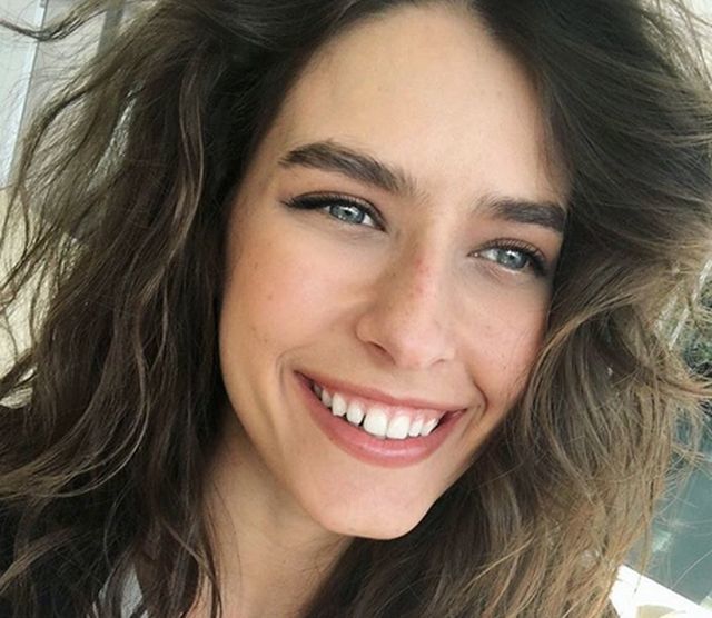 Aşa arată Alice de fapt