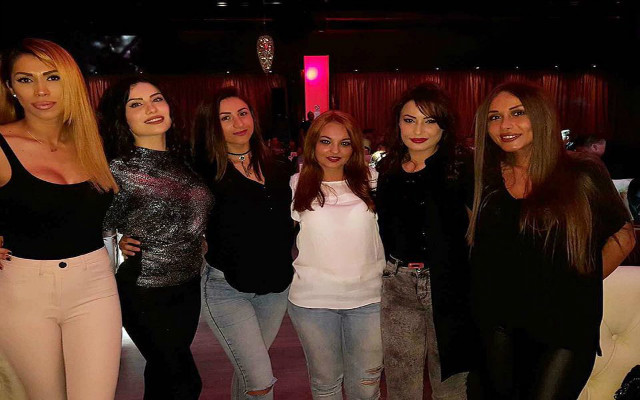 Raluca Pastramă s-a făcut blondă.