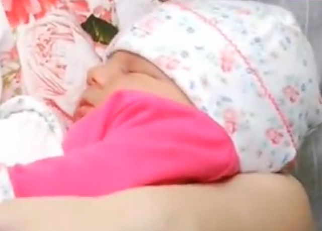 Fetiţa se numeşte Ana Raisa