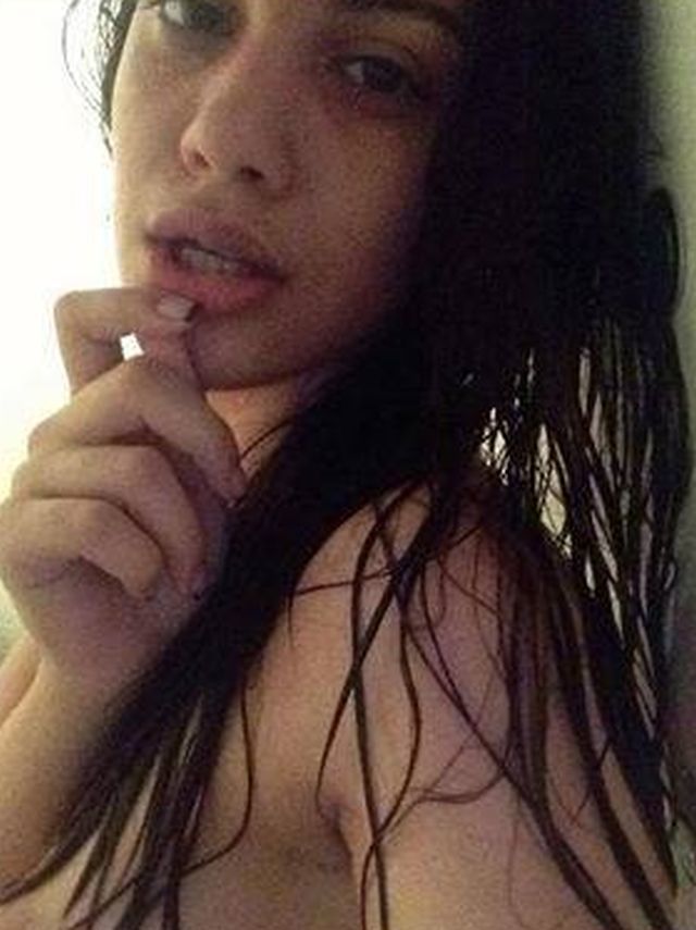 Aşa arată Betty fără haine şi fără retuşuri