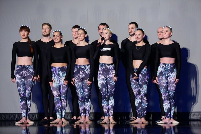 TEATRUL DE UMBRE VERBA