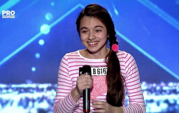 LAURA BRETAN ESTE PRIMA FINALISTĂ ROMÂNII AU TALENT 2016