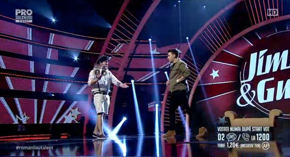 Cei doi au adus sarea şi piperul pe scenă prin umorul original.