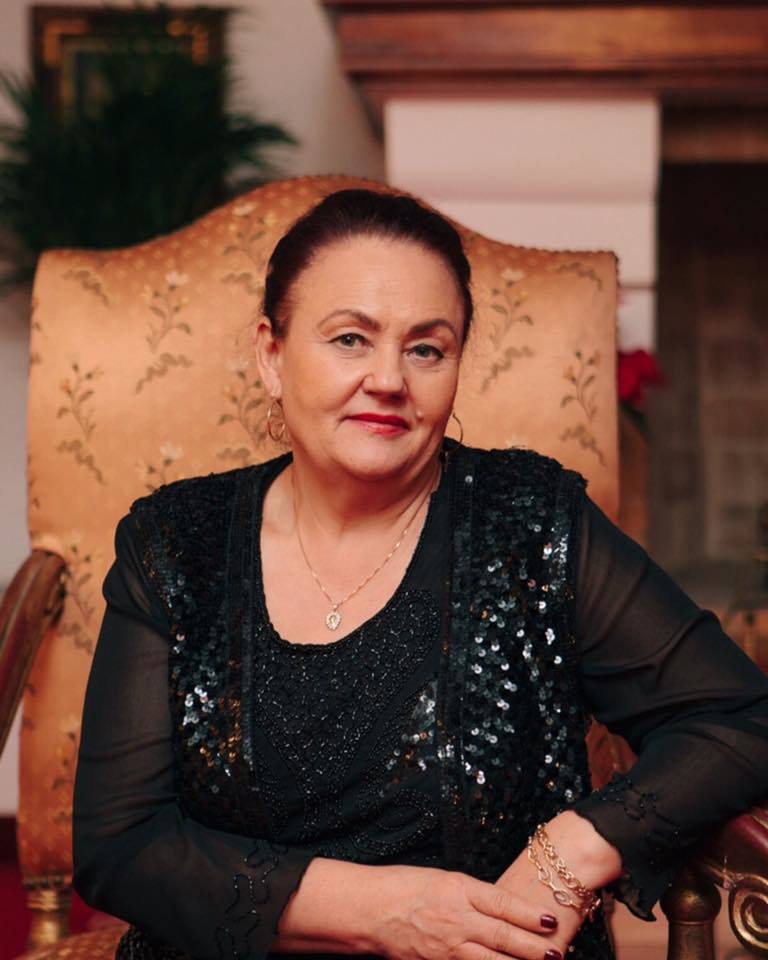 Cătălin Măruţă i-a scris un mesaj emoţionant mamei sale, cu ocazia zilei de naştere.