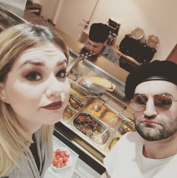 Cei doi artişti au ieşit la masă împreună