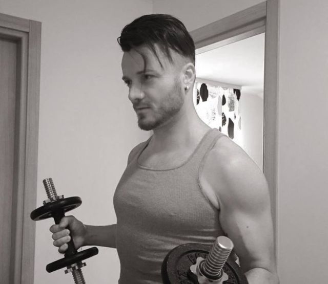 Aşa se pregăteşte Tavi de concert