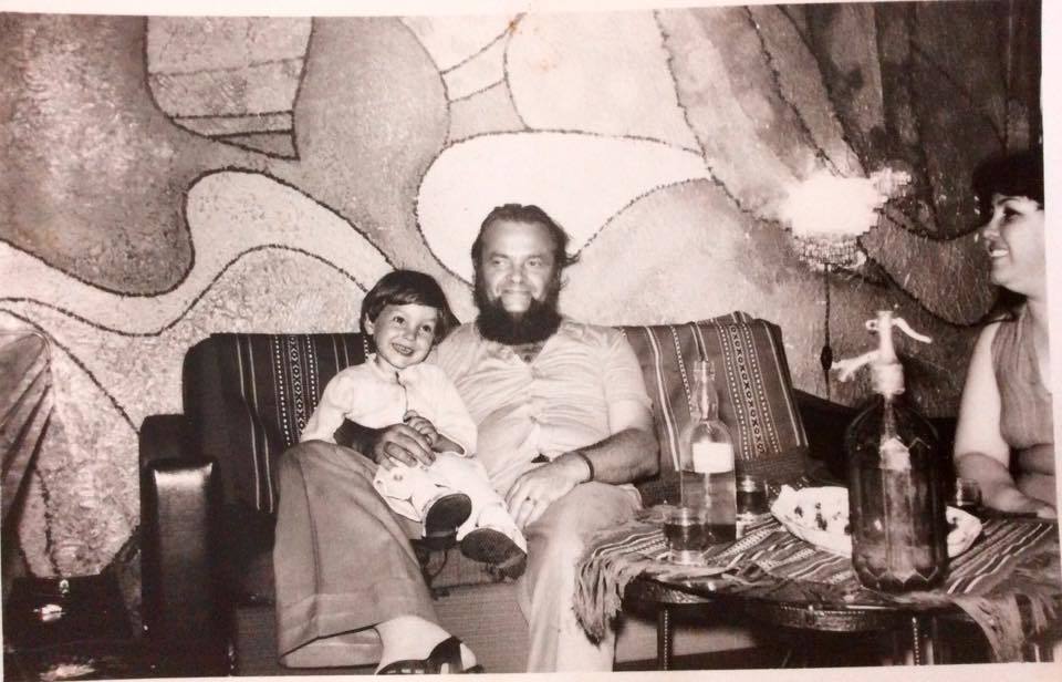 Rona alături de tatăl ei