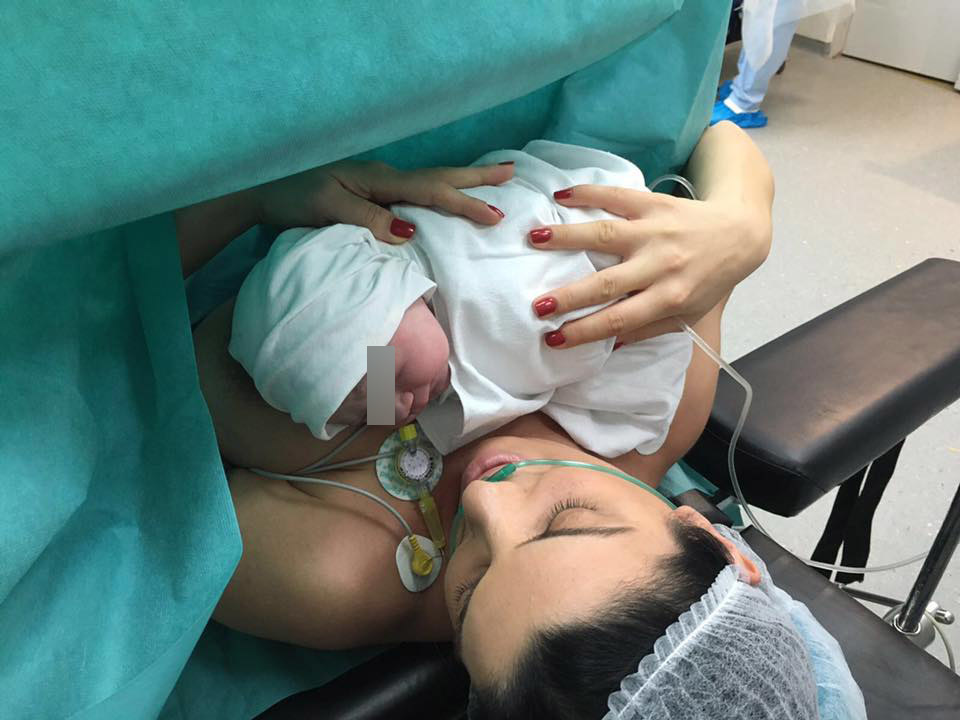 Andreea Tonciu a născut o fetiţă.