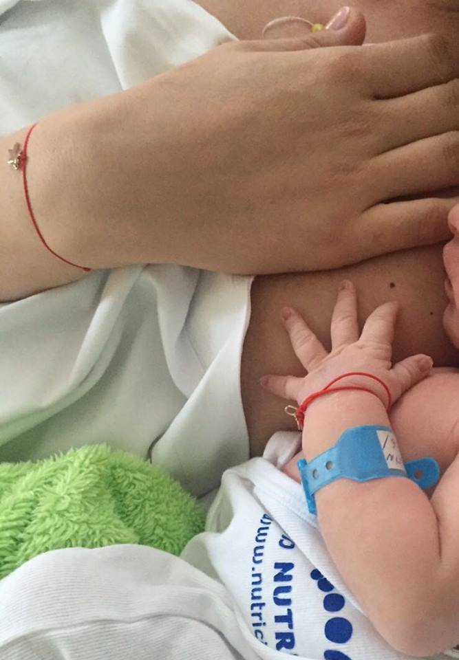 Valentina Pelinel a născut un băieţel.