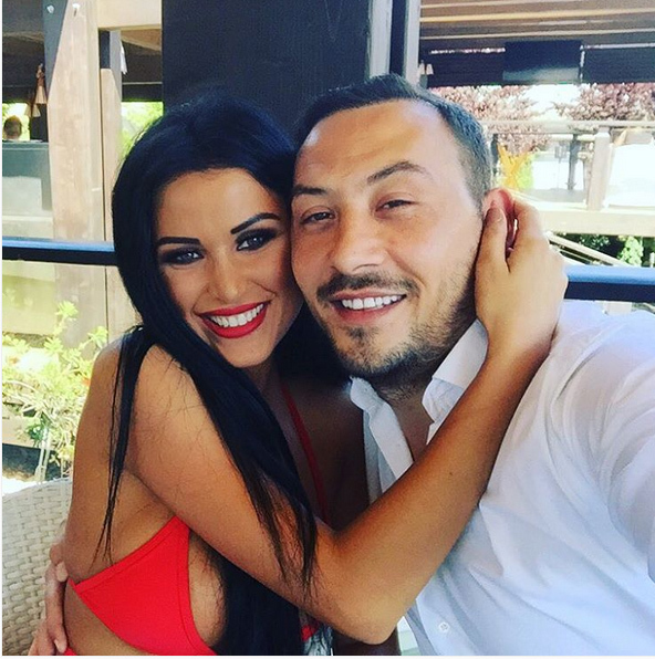 Ştefan Stan s-a fotografiat alături de Daniela Crudu.