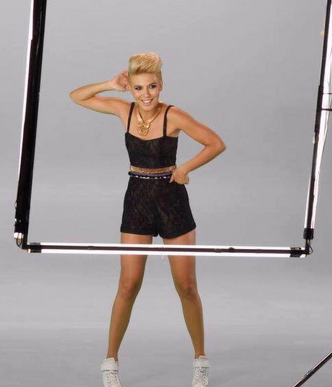 Sore arată bine şi este conştientă de asta