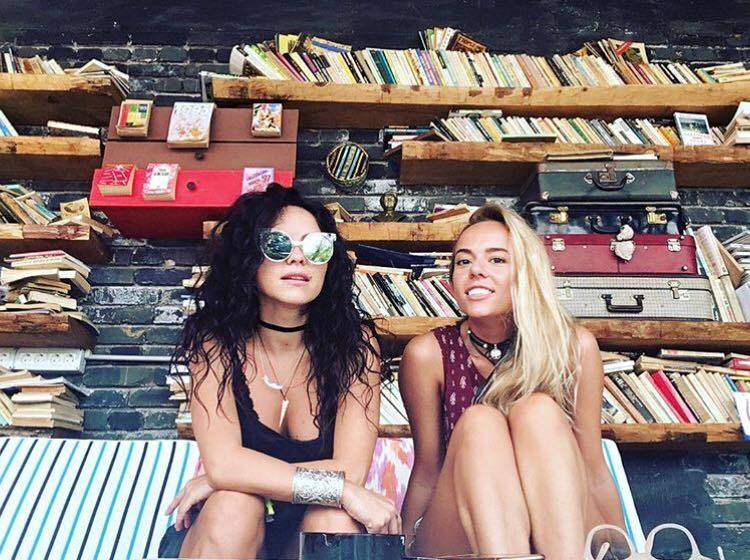 Inna s-a dus să viziteze Vama Veche