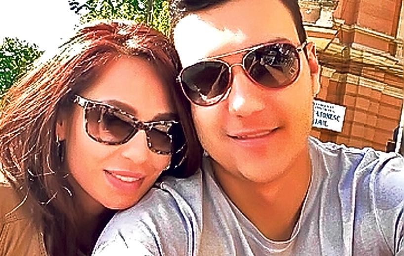 Andra şi Andrei au trăit o frumoasă poveste de dragoste aproape un an, timp în care prezentatoarea a fost răsfăţată cu fel de fel de atenţii costisitoare şi cu vacante de neuitat.