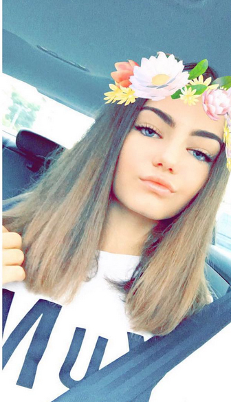 Fiica lui Cristian Boureanu şi-a reluat activitatea pe site-urile de socializare.