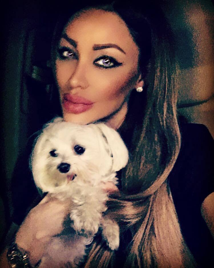 Bianca nu poate dormi noaptea din cauza emoţiilor.