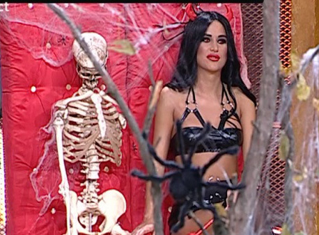 Daniela Crudu şi noua ei ”colegă”.