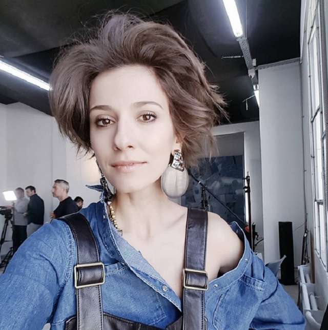 Dana Rogoz, coafură nouă