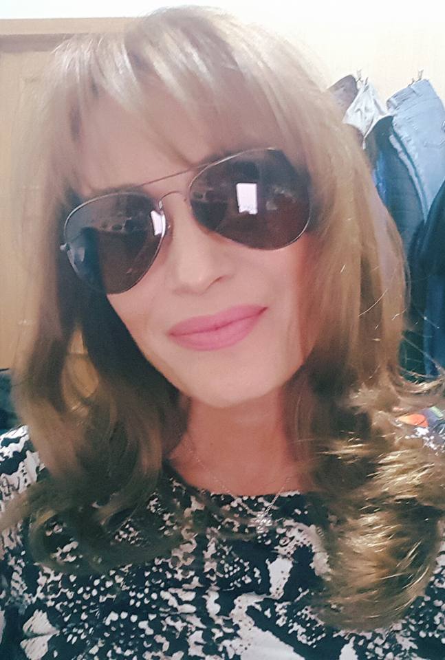 Anca Ţurcaşiu a suferit o intervenţie chirurgicală la ochi.