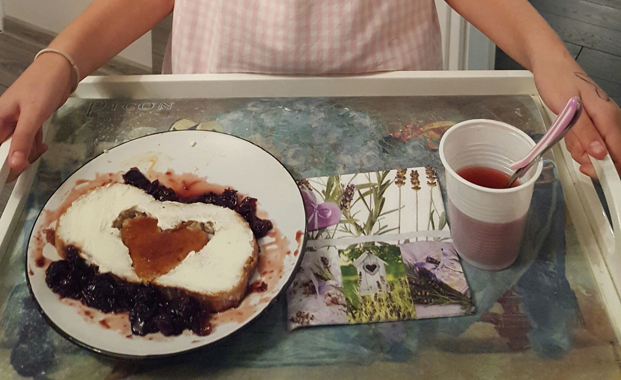 Fiica Andreei Marin i-a pregătit o surpriză mamei sale, care a emoţionat-o foarte tare.