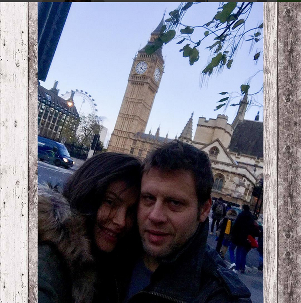 Alina Puşcaş sărbătoreşte doi ani de relaţie alături de iubitul ei, Mihai.