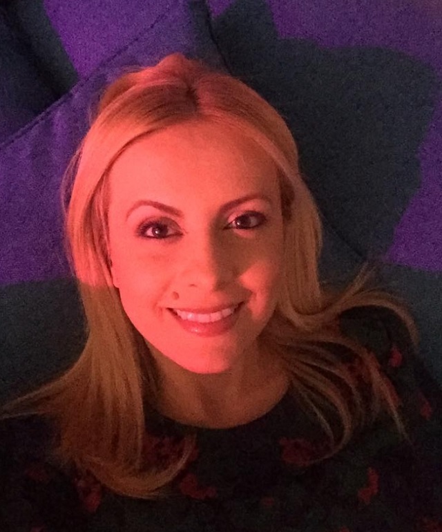 Simona Gherghe, selfie într-una din pauzele publicitare.