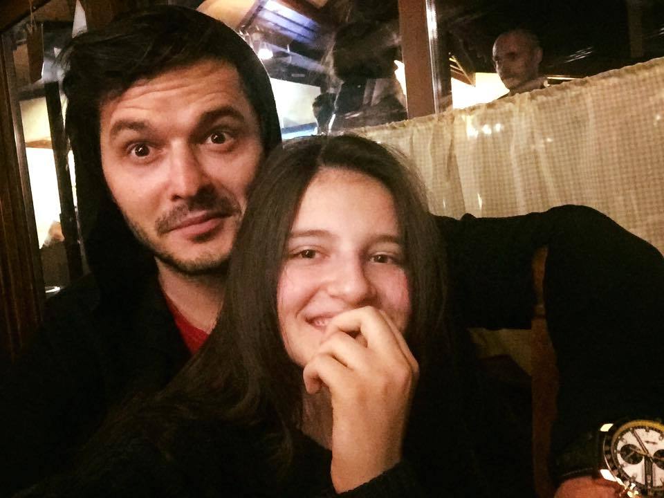 Liviu Vârciu, împreună cu fiica lui, Carmina