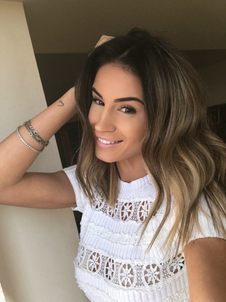 Geanina Ilieş s-a vopsit blond