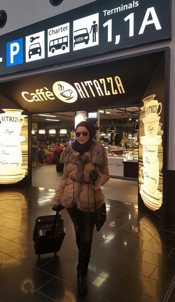 Andreea Marin a decis să plece în vacanţă înainte de Crăciun