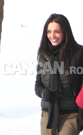 Cosmina Păsărin, nemachiată şi necoafată