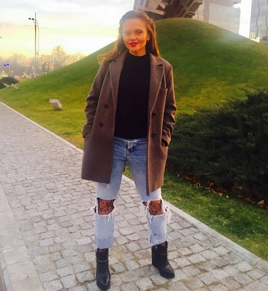 Cristina Şişcanu, apariţie de zile mari. Ai jura că nici nu e însărcinată!